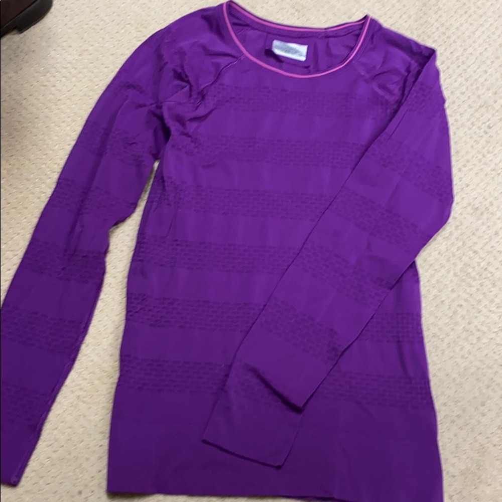 Athleta XS long sleeve shirt
